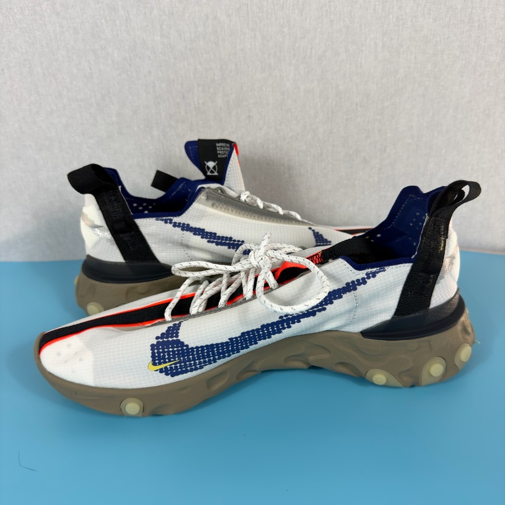 Nike White, Navy & Tan Men's Athletic Sneakers - Picture 9 of 9
